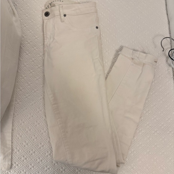 Articles Of Society Cream High Rise Jeans - Picture 1 of 5